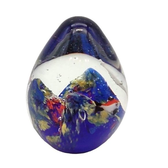 Paper Weight Art Glass Fish Aquarium Egg Shape Fish in Reef 3 Inch Tall - Picture 2 of 6